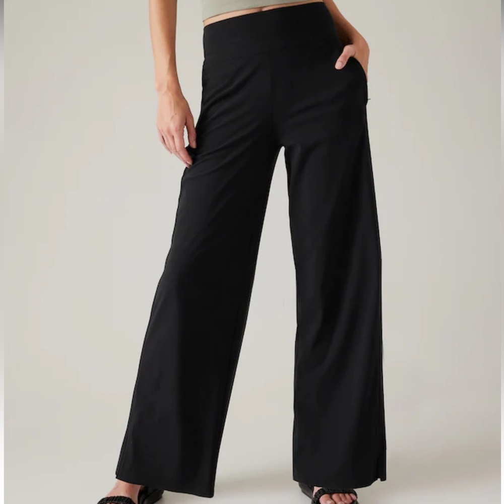 Athleta Black Cosmic Wide Leg High Rise Pants Size Small